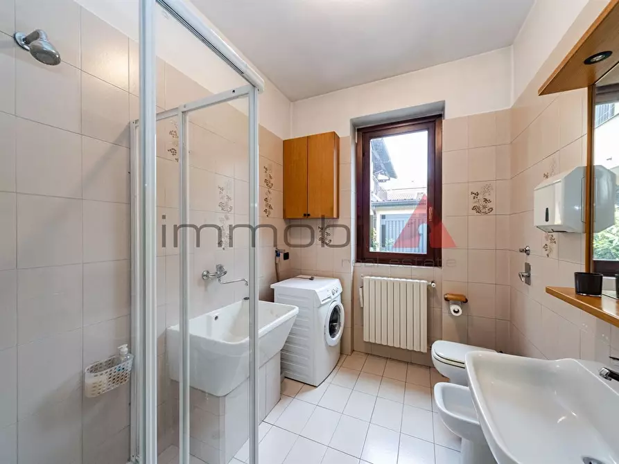 Immagine 9 di Casa semindipendente in vendita  a Nova Milanese