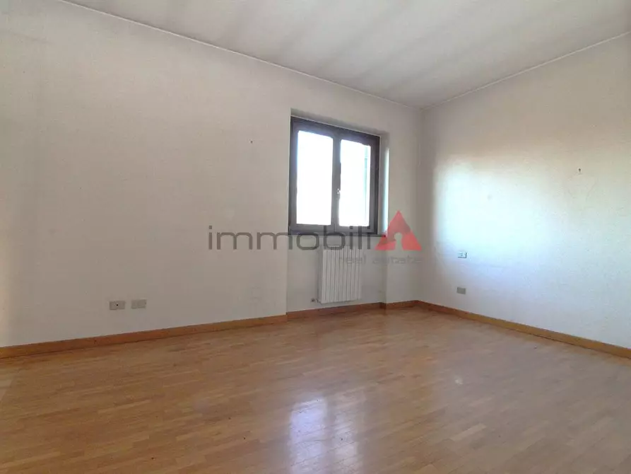 Immagine 8 di Villetta a schiera in vendita  a Carugate