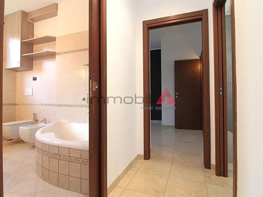 Immagine 7 di Appartamento in vendita  in via Gramsci 22 a Pioltello