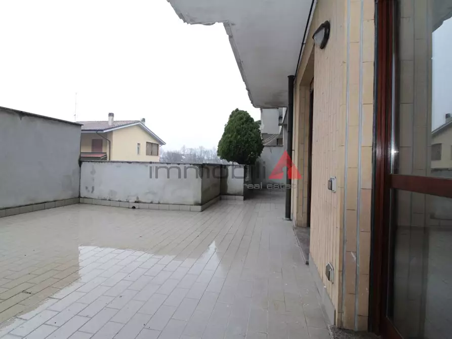 Immagine 3 di Appartamento in affitto  in via Monterosa a Carugate