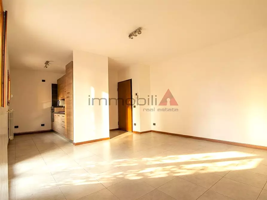 Immagine 4 di Appartamento in vendita  a Brugherio