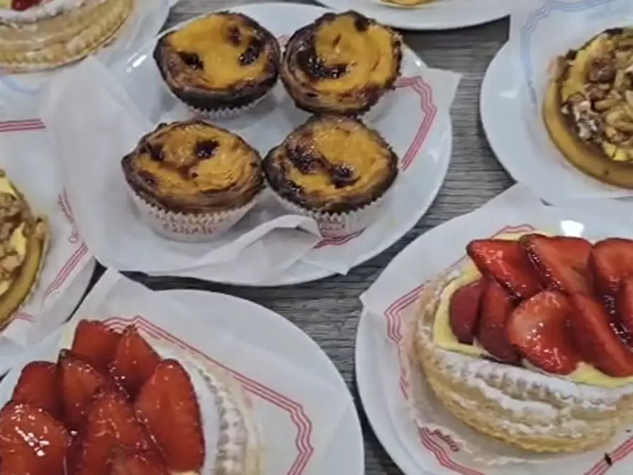 Immagine 2 di Tabaccheria in vendita  a Tradate