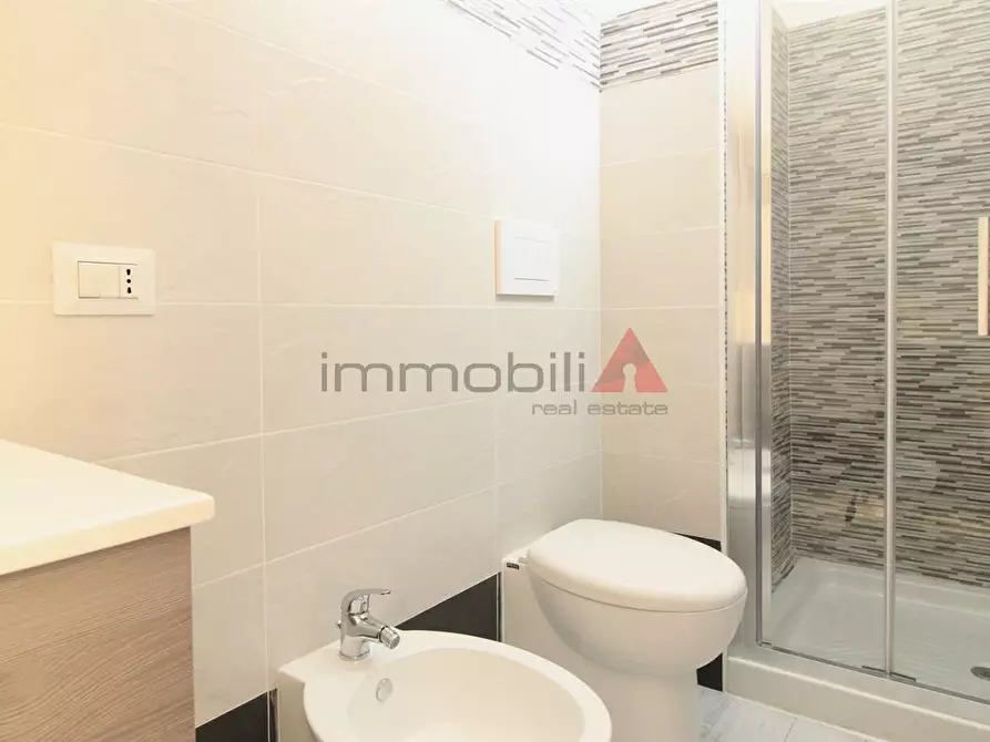 Immagine 6 di Appartamento in affitto  in via Amati 23 a Monza