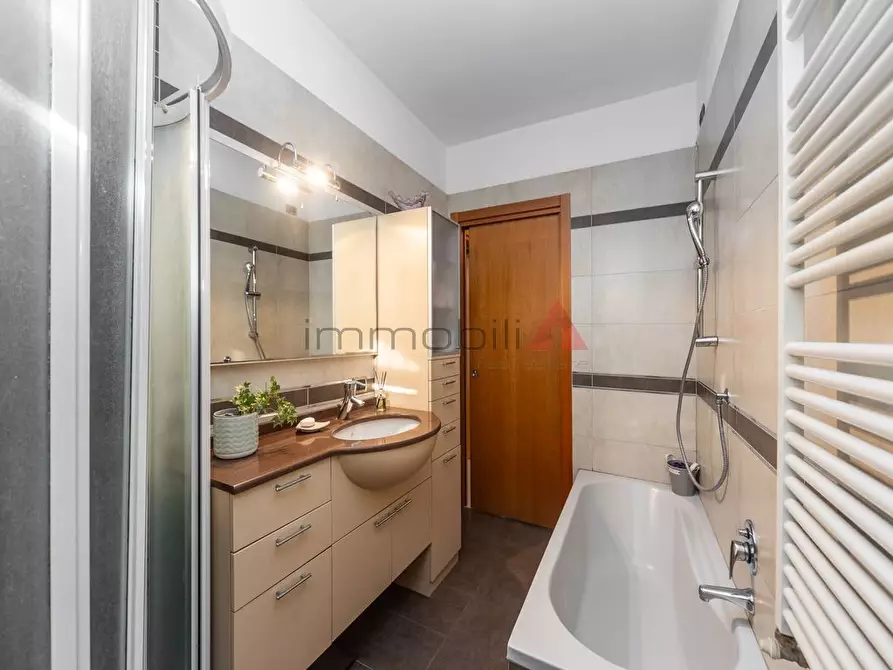 Immagine 6 di Appartamento in vendita  a Olgiate Molgora