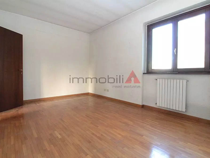 Immagine 9 di Villetta a schiera in vendita  a Carugate