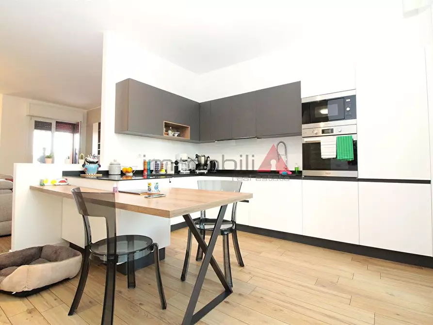 Immagine 4 di Appartamento in affitto  a Segrate