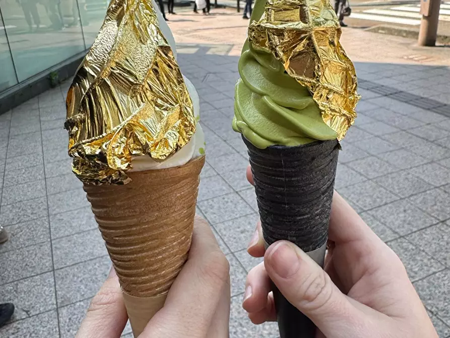 Immagine 8 di Tabaccheria in vendita  a Limbiate