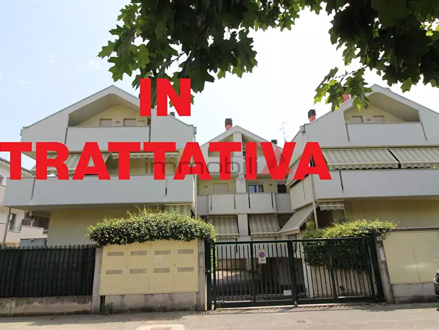 Immagine 5 di Appartamento in affitto  a Carugate