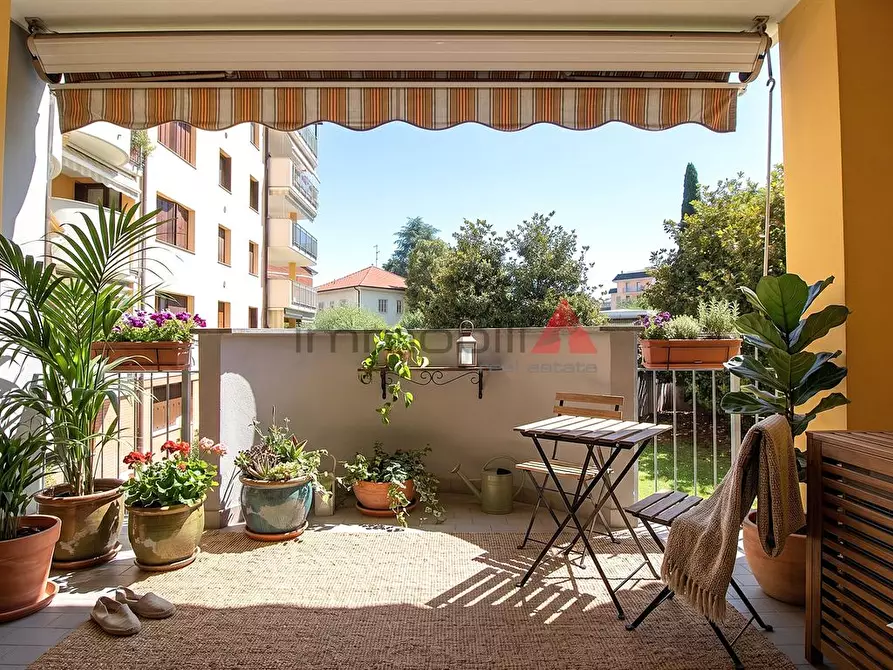 Immagine 6 di Appartamento in affitto  a Brugherio