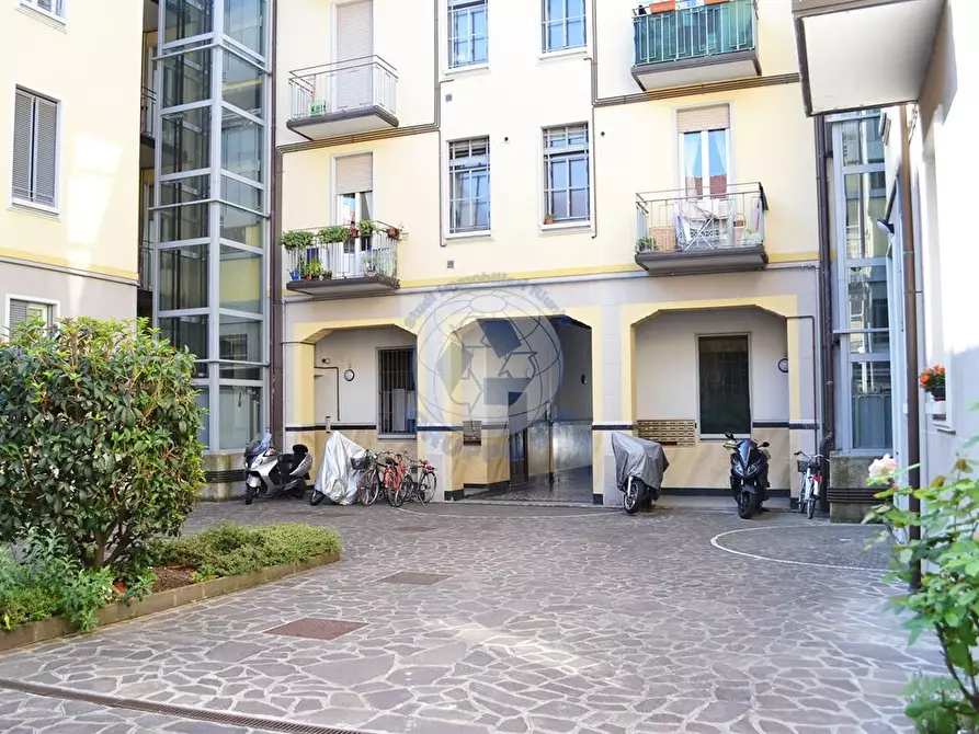 Immagine 8 di Appartamento in affitto  in Via Porta Lodi 5 a Monza