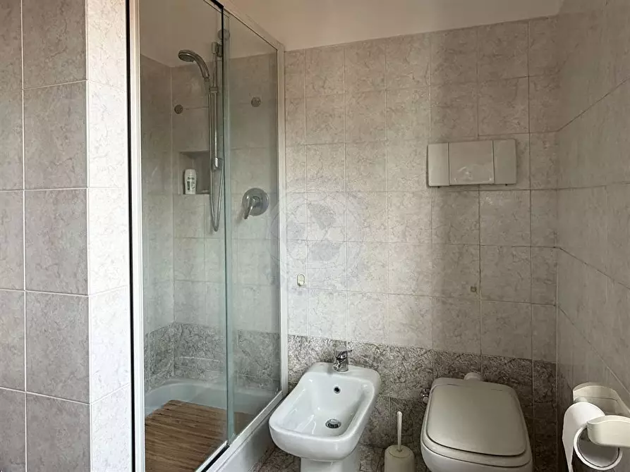 Immagine 5 di Appartamento in vendita  in Via Agnesi 2 a Monza
