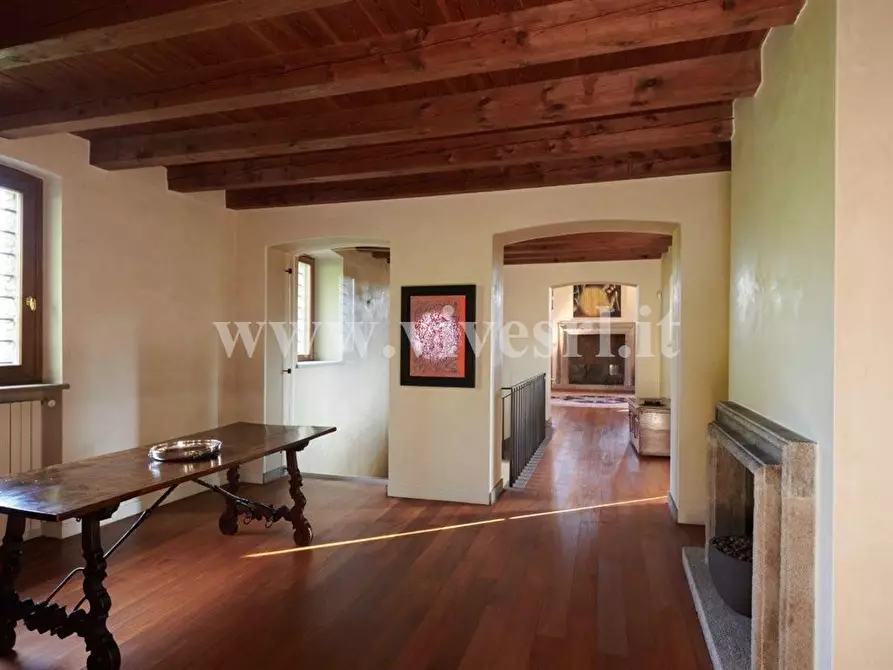Immagine 1 di Casa indipendente in vendita  a Bergamo
