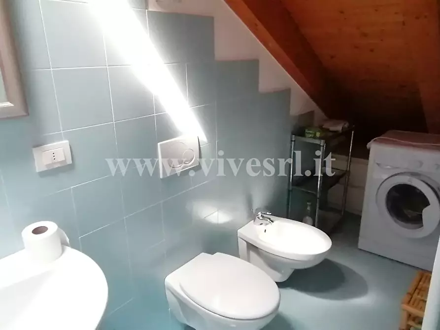 Immagine 1 di Mansarda in affitto  in Via Nino Bixio a Milano