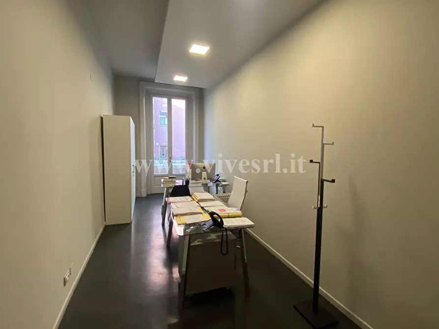 Immagine 4 di Ufficio in affitto  a Milano