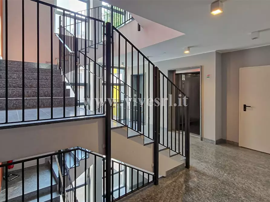 Immagine 4 di Appartamento in affitto  in Via Ciro Menotti 14 a Milano