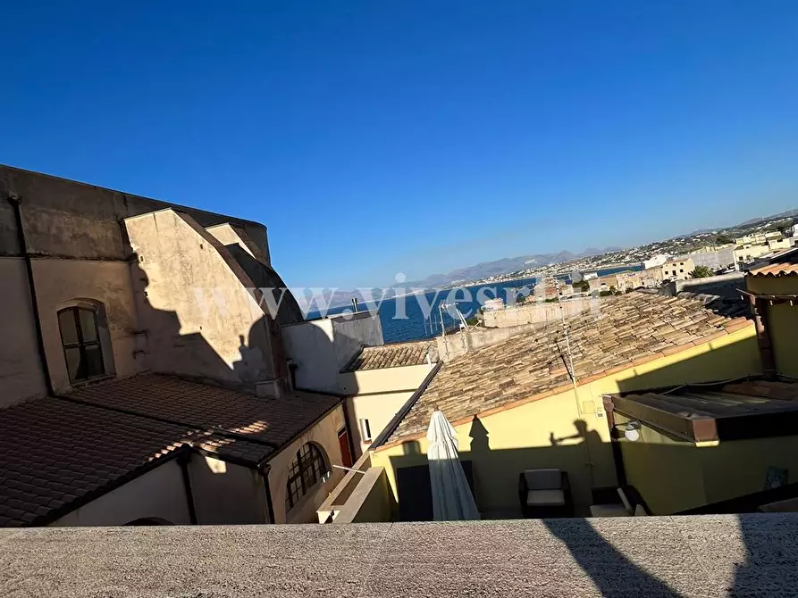 Immagine 4 di Casa indipendente in vendita  in Vicolo Madrice 3 a Castellammare Del Golfo