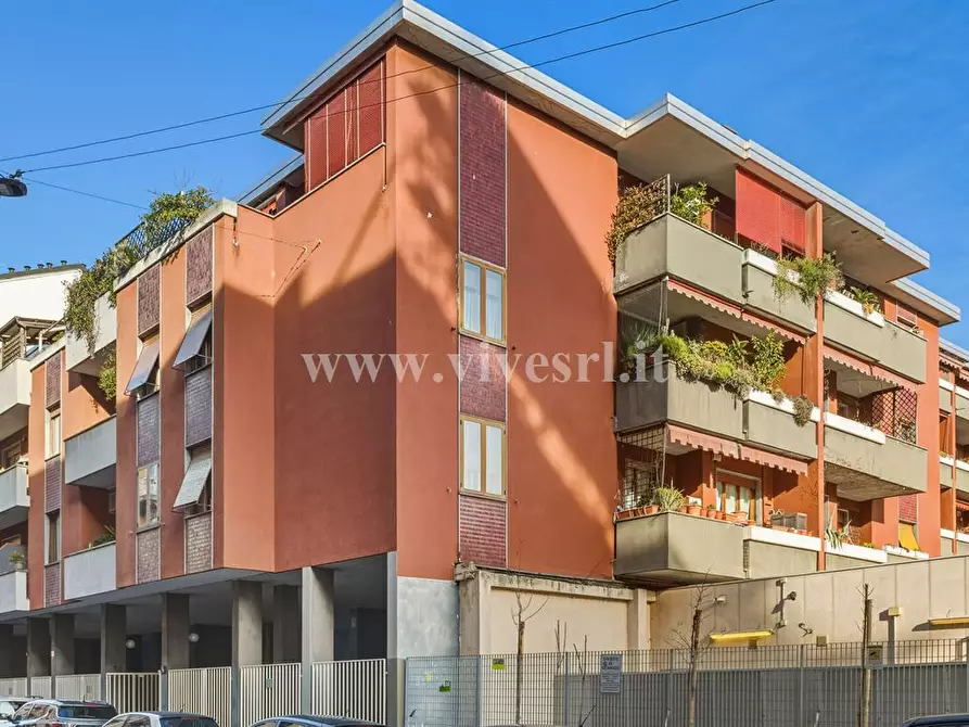 Immagine 5 di Appartamento in vendita  in Via Conegliano a Milano
