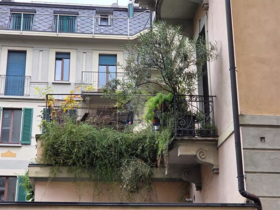 Immagine 4 di Appartamento in vendita  in Viale Cirene a Milano