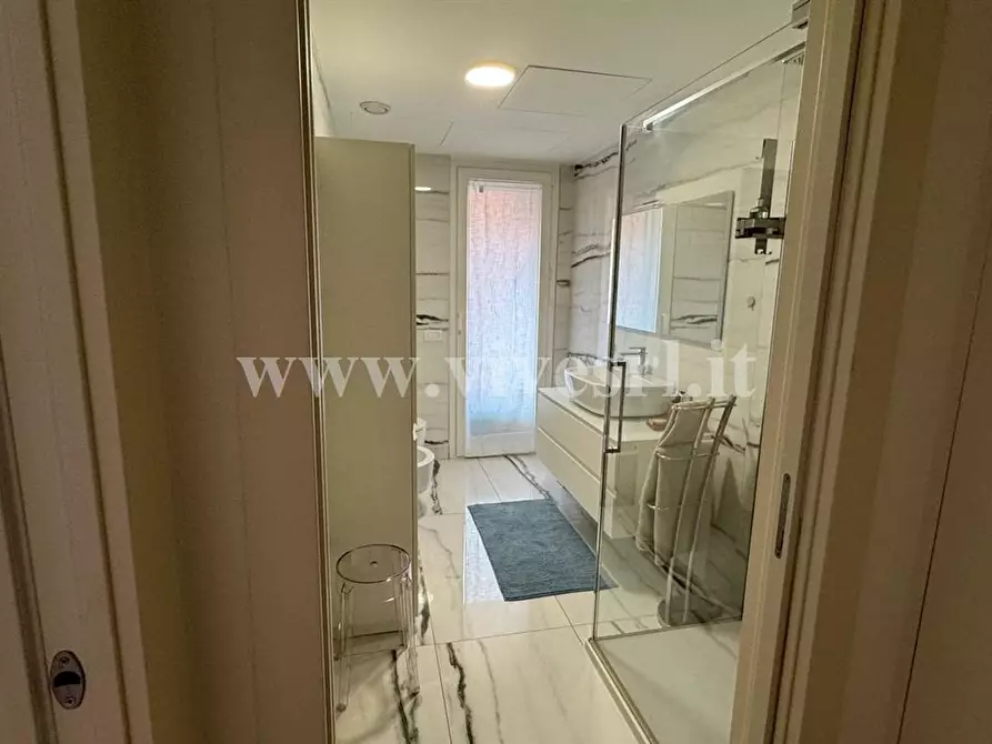 Immagine 2 di Appartamento in affitto  in Via Giusti a Milano