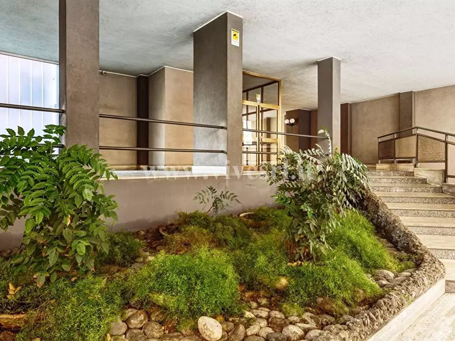 Immagine 3 di Appartamento in vendita  in Via Conegliano a Milano