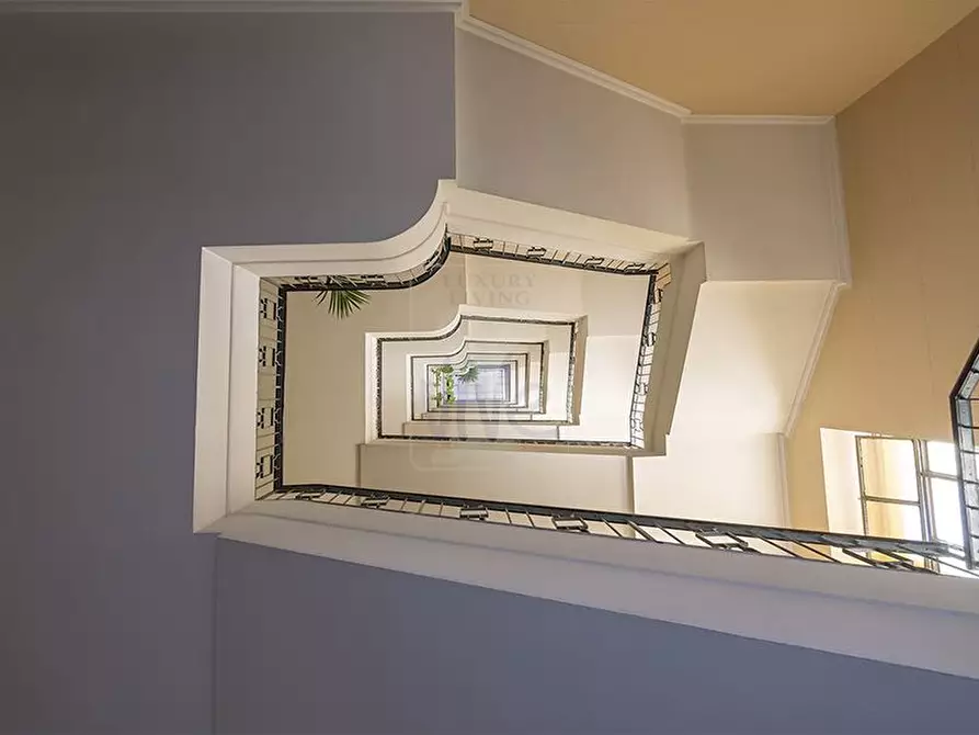 Immagine 3 di Appartamento in vendita  in via Domodossola a Milano