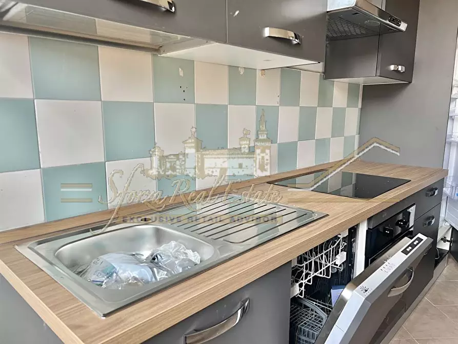 Immagine 1 di Appartamento in affitto  in Via Spartaco a Milano