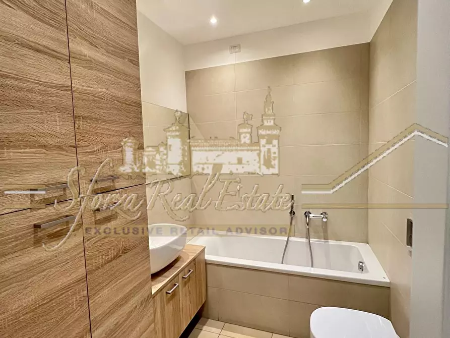 Immagine 6 di Appartamento in affitto  in Via Degli Scipioni a Milano