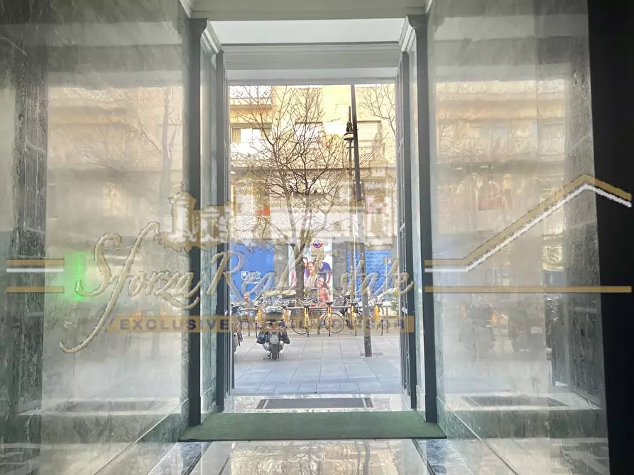 Immagine 3 di Ufficio in affitto  in P.zza S. Maria Beltrade a Milano