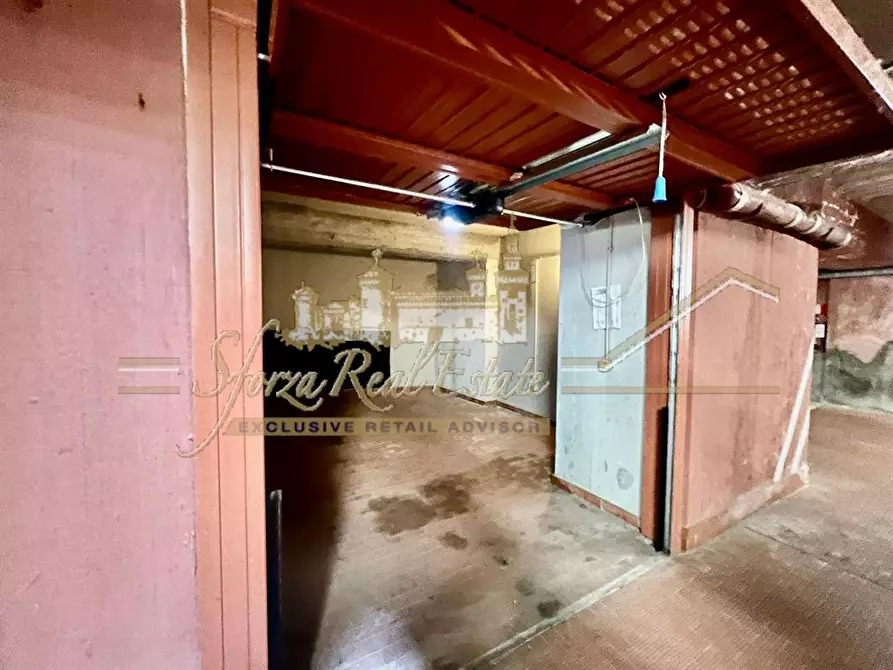 Immagine 9 di Ufficio in affitto  in P.zza S. Maria Beltrade a Milano