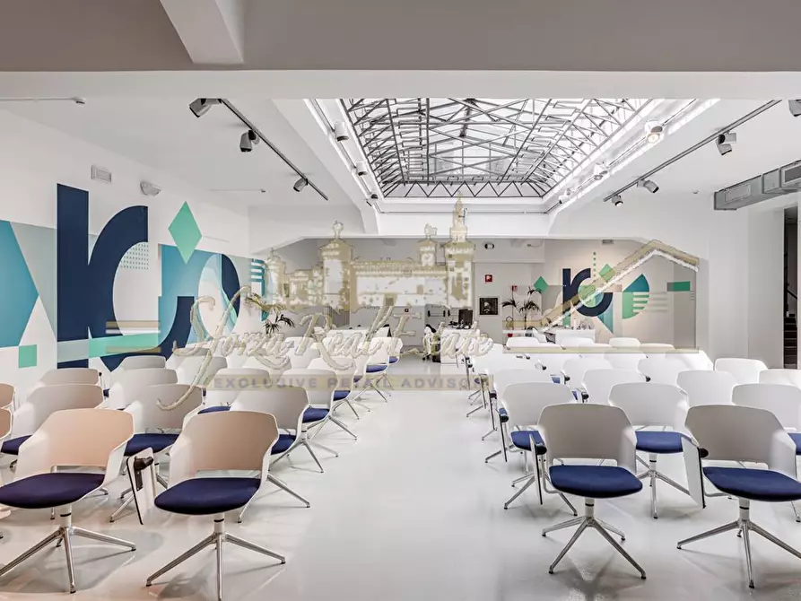 Immagine 1 di Locale commerciale in vendita  in Viale Monte Nero a Milano