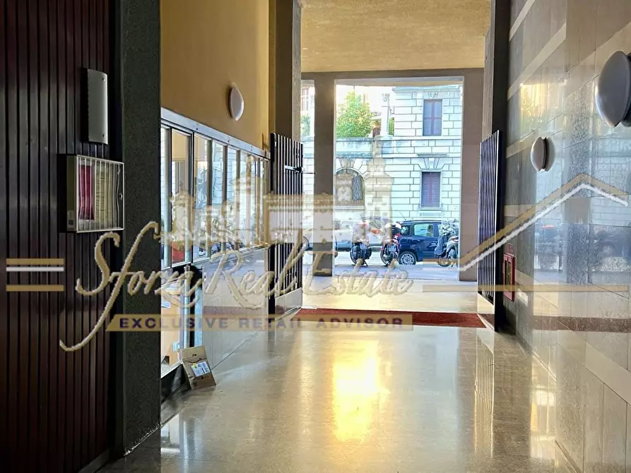 Immagine 3 di Appartamento in affitto  in Via Borghese a Milano