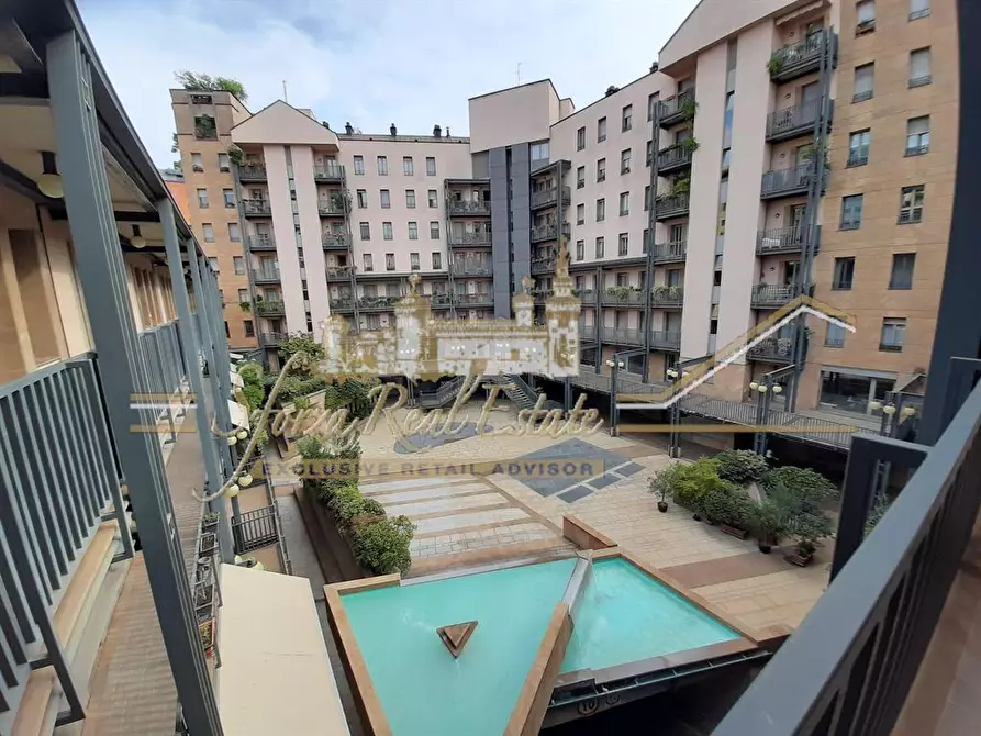 Immagine 6 di Appartamento in affitto  in Viale Monte Santo a Milano