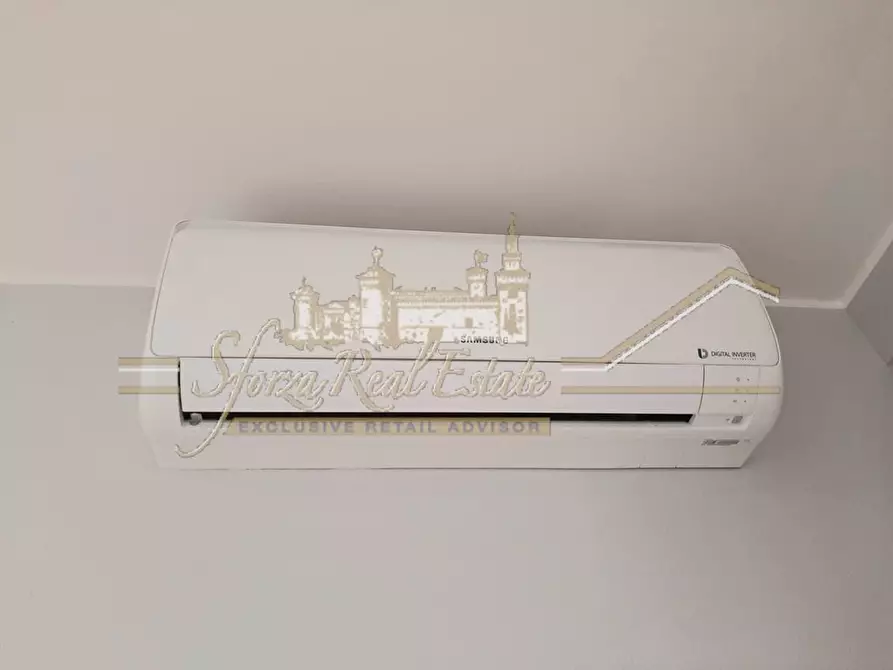 Immagine 3 di Appartamento in affitto  in Viale Monte Santo a Milano