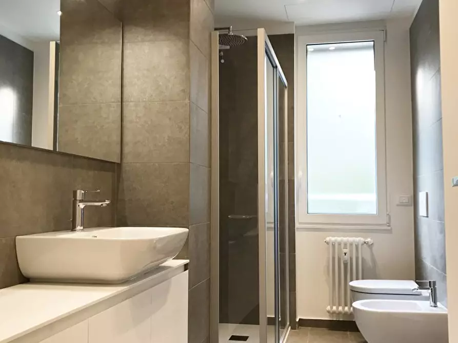 Immagine 2 di Appartamento in affitto  in Via Alcuino 7 a Milano