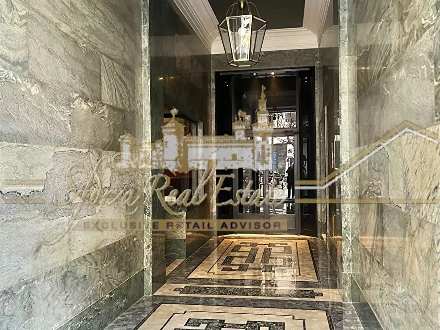 Immagine 5 di Appartamento in affitto  in P.zza S. Maria Beltrade a Milano