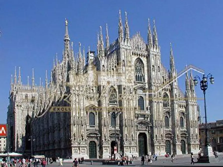 Immagine 2 di Appartamento in affitto  in P.zza S. Maria Beltrade a Milano