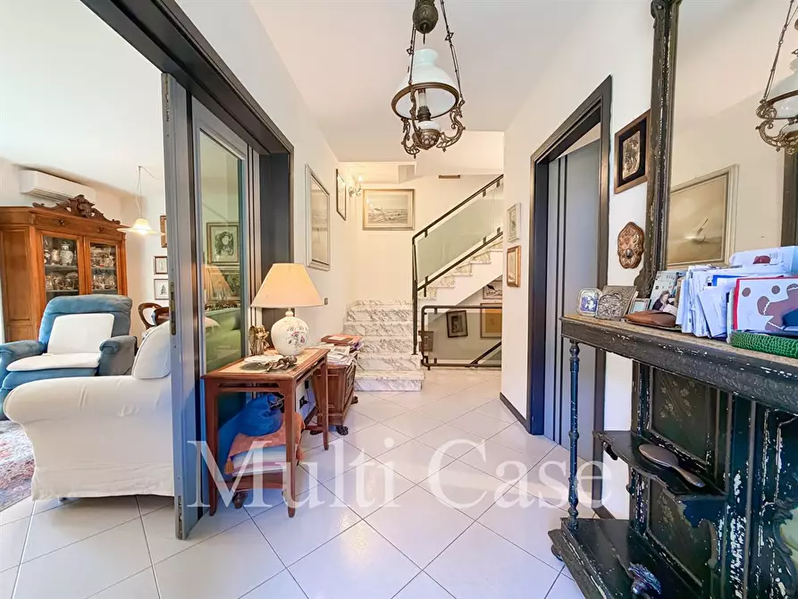 Immagine 7 di Villa in vendita  in Via S. Giovanni Bosco 172 a Viareggio