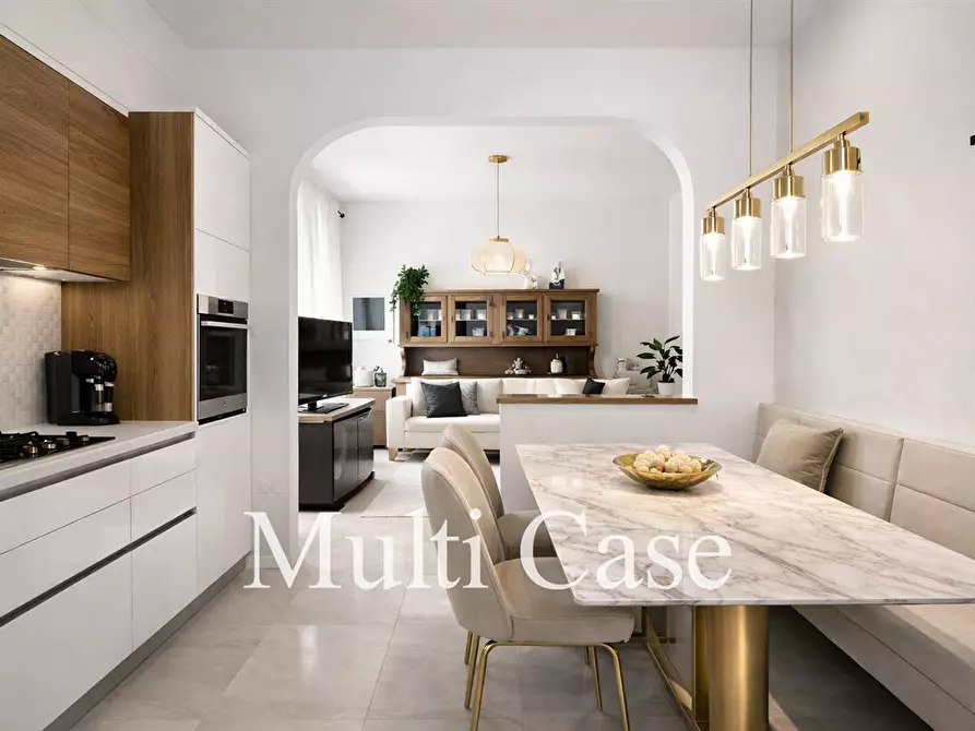 Immagine 9 di Casa bifamiliare in vendita  in Via Gasparini 33 a Camaiore