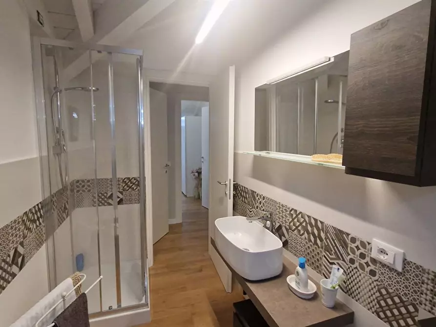 Immagine 5 di Appartamento in vendita  in VIALE MAZZA a San Sebastiano Curone