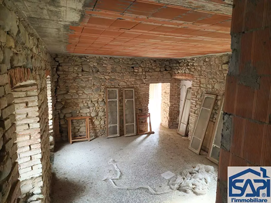 Immagine 8 di Rustico / casale in vendita  in VIA FONTI a Retorbido