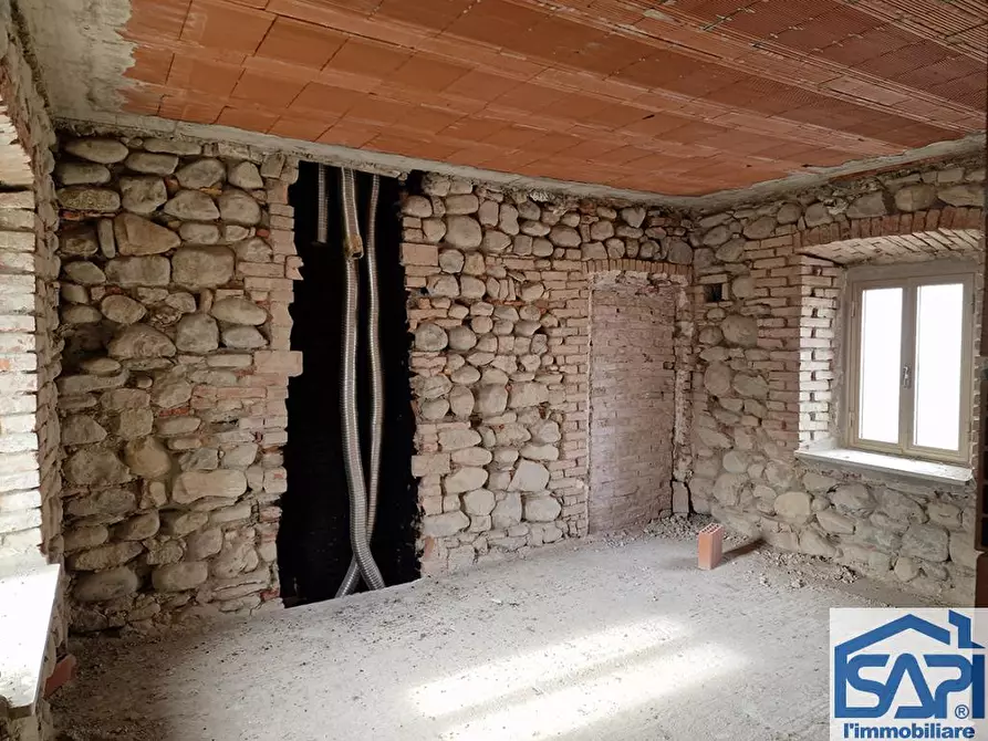 Immagine 4 di Rustico / casale in vendita  in VIA FONTI a Retorbido