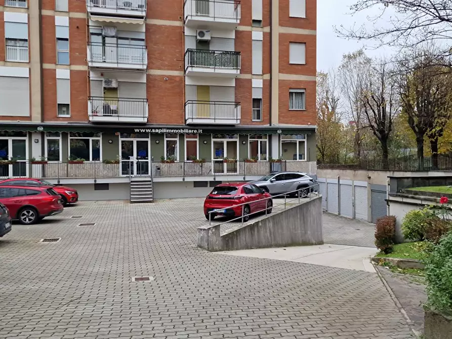 Immagine 2 di Posto auto in vendita  in VIA MECENATE 36 a Milano