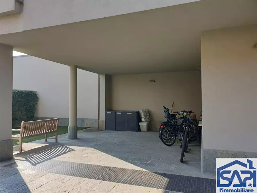 Immagine 4 di Appartamento in affitto  a Seregno