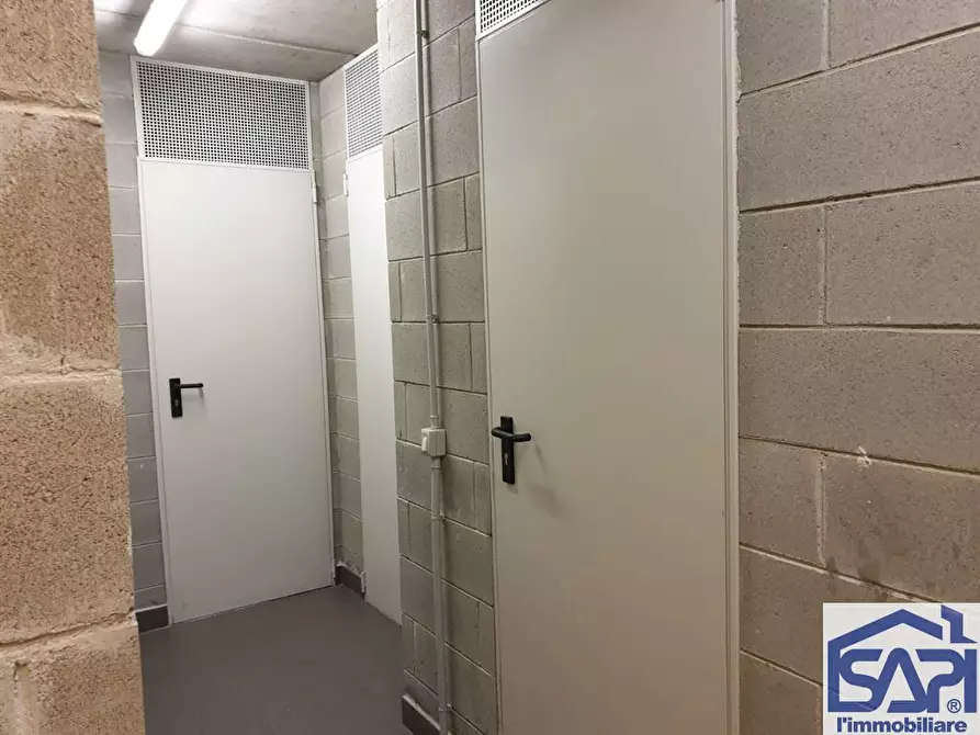 Immagine 5 di Appartamento in affitto  a Seregno