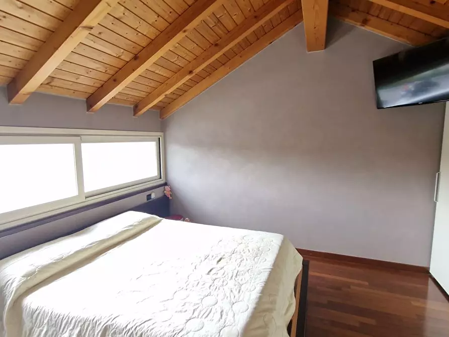 Immagine 8 di Casa indipendente in vendita  in via murat a Limbiate