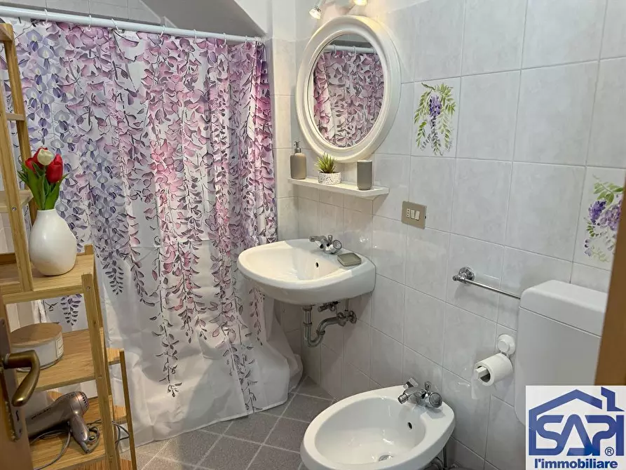 Immagine 1 di Appartamento in vendita  in via garibaldi a Argegno