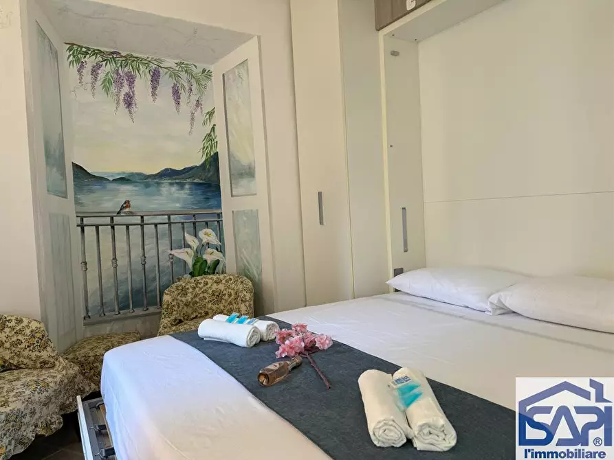 Immagine 3 di Appartamento in vendita  in via garibaldi a Argegno