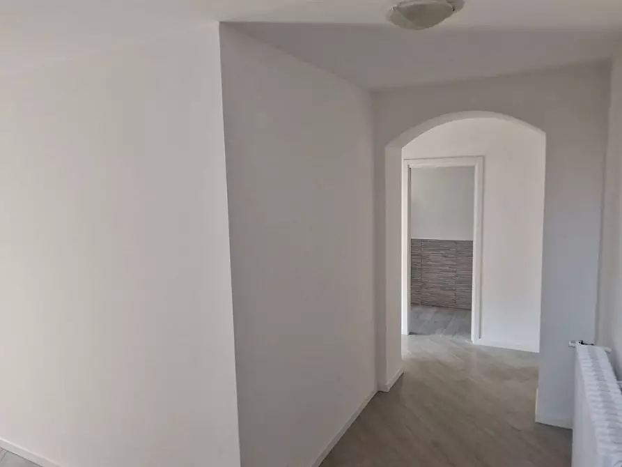 Immagine 8 di Villa in vendita  in VIA PASUBIO a Nova Milanese