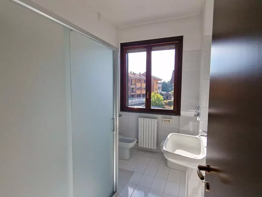 Immagine 2 di Casa semindipendente in vendita  in VIA PARRI a Solaro