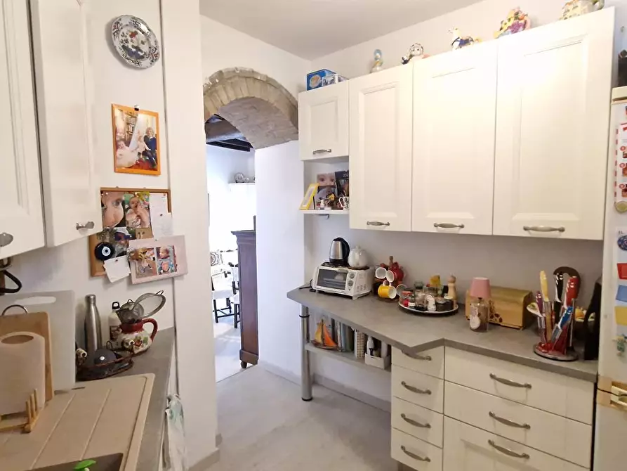 Immagine 4 di Appartamento in vendita  in via corti a Erba